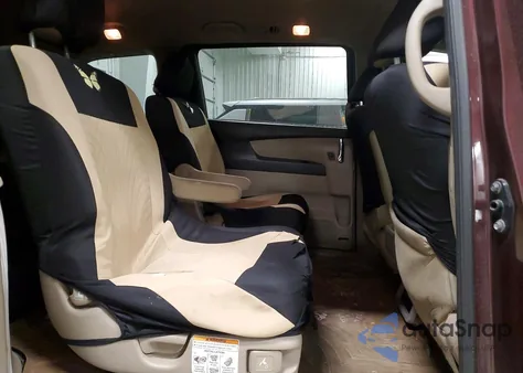 2014 Honda Odyssey Lx z USA, uszkodzony, nr VIN 5FNRL5H25EB043646